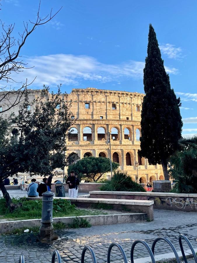 Martina Al Colosseo Rome Exterior photo